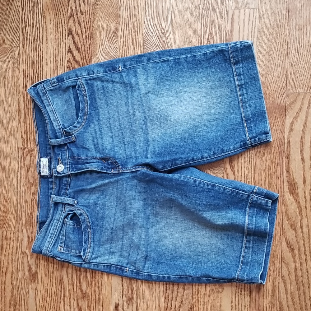 (4) Levi's The Original Jean 515™️ Bermuda Denim Shorts Vacation Classic